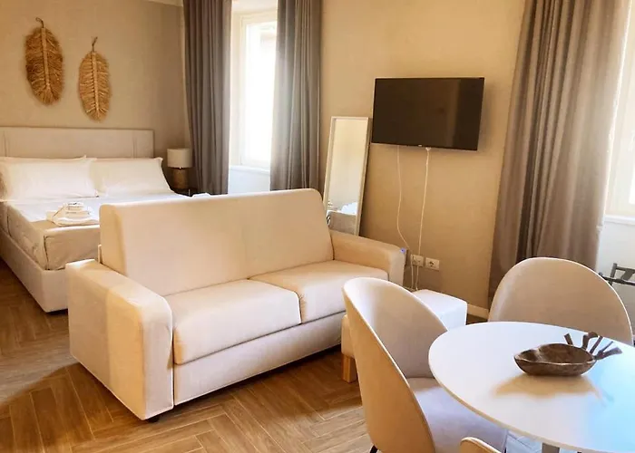 Semesterbostad Gatto Bianco